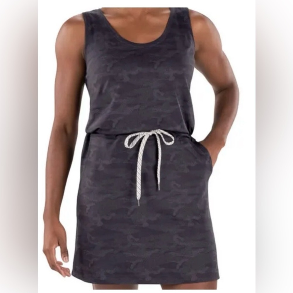 T2. NWT Members Mark Dress